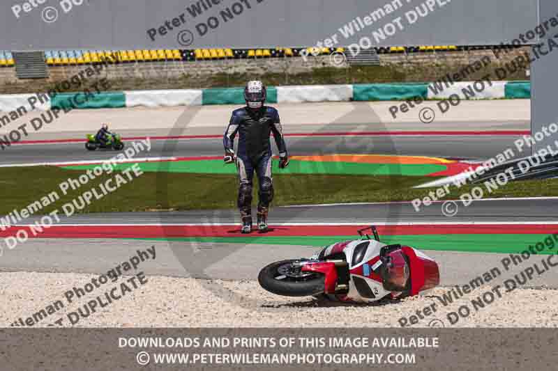 motorbikes;no limits;peter wileman photography;portimao;portugal;trackday digital images